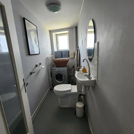 2-bedroom In Sleeps 4 度假居